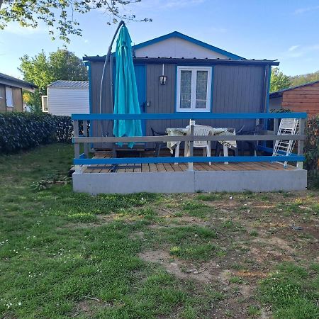Chalet Pour 5 Personnes Equipe Sur Emplacement Privatif Dans Camping 4 Etoiles Appartenant Et Gere Par Un Particulier Hotel ฟัว ภายนอก รูปภาพ