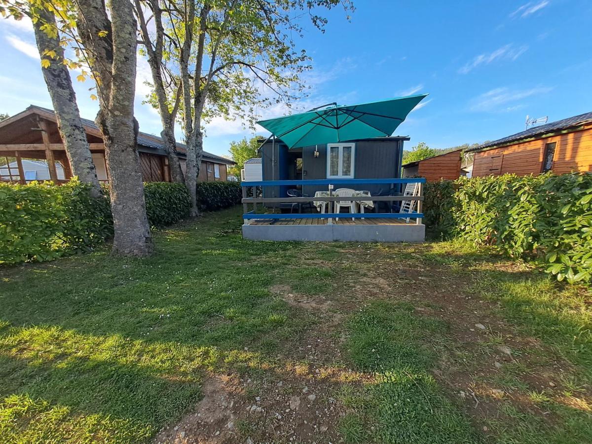Chalet Pour 5 Personnes Equipe Sur Emplacement Privatif Dans Camping 4 Etoiles Appartenant Et Gere Par Un Particulier Hotel ฟัว ภายนอก รูปภาพ