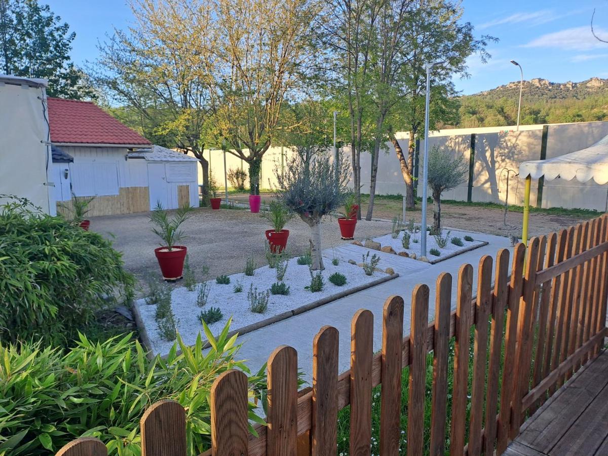 Chalet Pour 5 Personnes Equipe Sur Emplacement Privatif Dans Camping 4 Etoiles Appartenant Et Gere Par Un Particulier Hotel ฟัว ภายนอก รูปภาพ