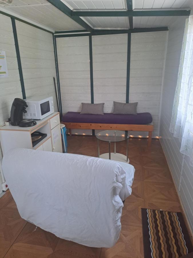 Chalet Pour 5 Personnes Equipe Sur Emplacement Privatif Dans Camping 4 Etoiles Appartenant Et Gere Par Un Particulier Hotel ฟัว ภายนอก รูปภาพ